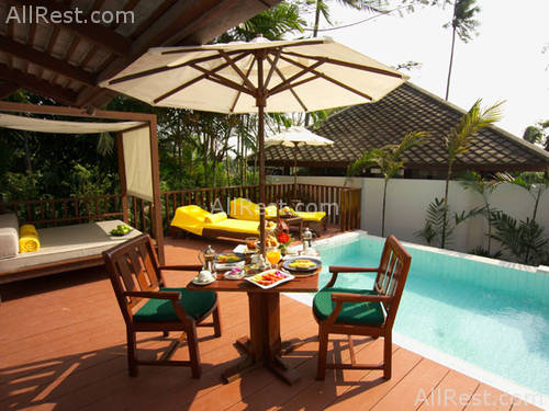 Centara Villas 11
